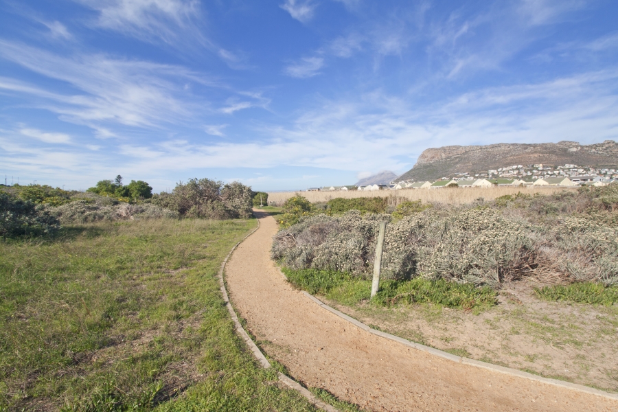 0 Bedroom Property for Sale in Clovelly Western Cape